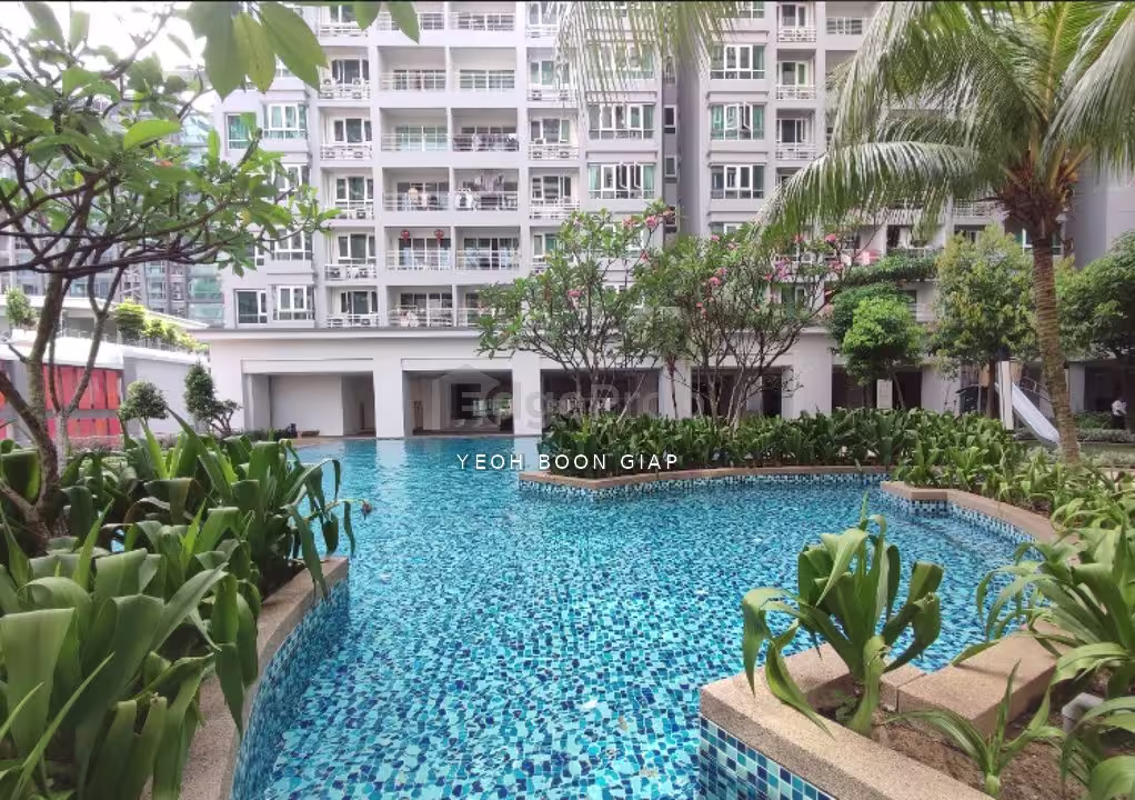 v residence 3 pool